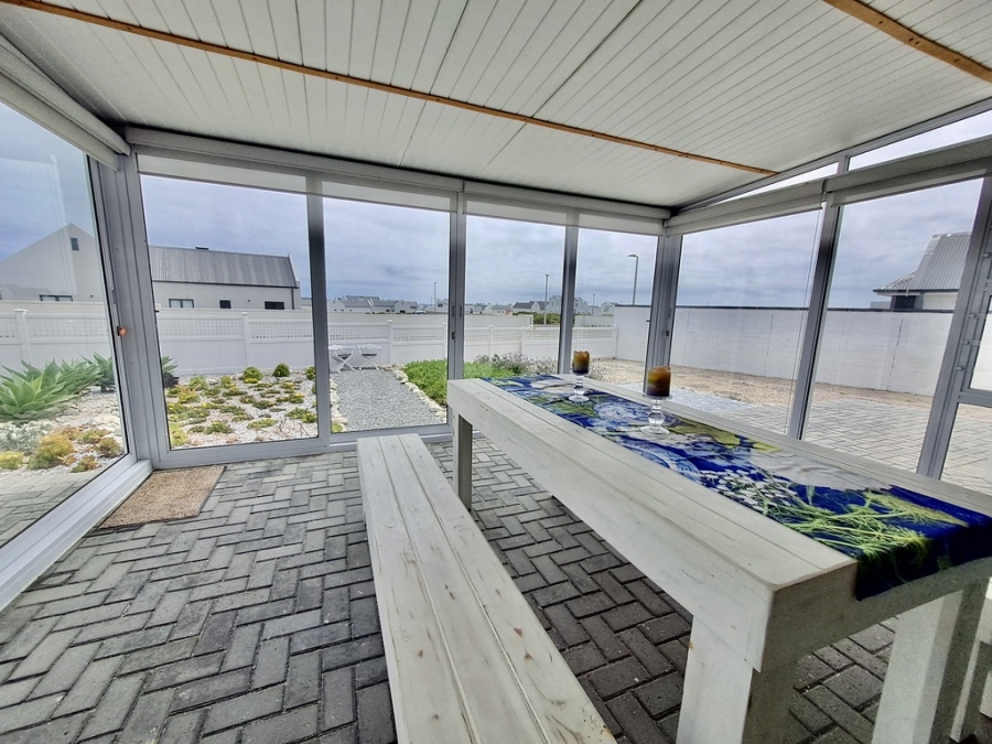 3 Bedroom Property for Sale in Yzerfontein Western Cape